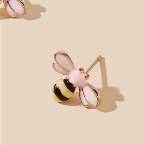 🆕 Baby Bee Studs - Picture 2 of 3